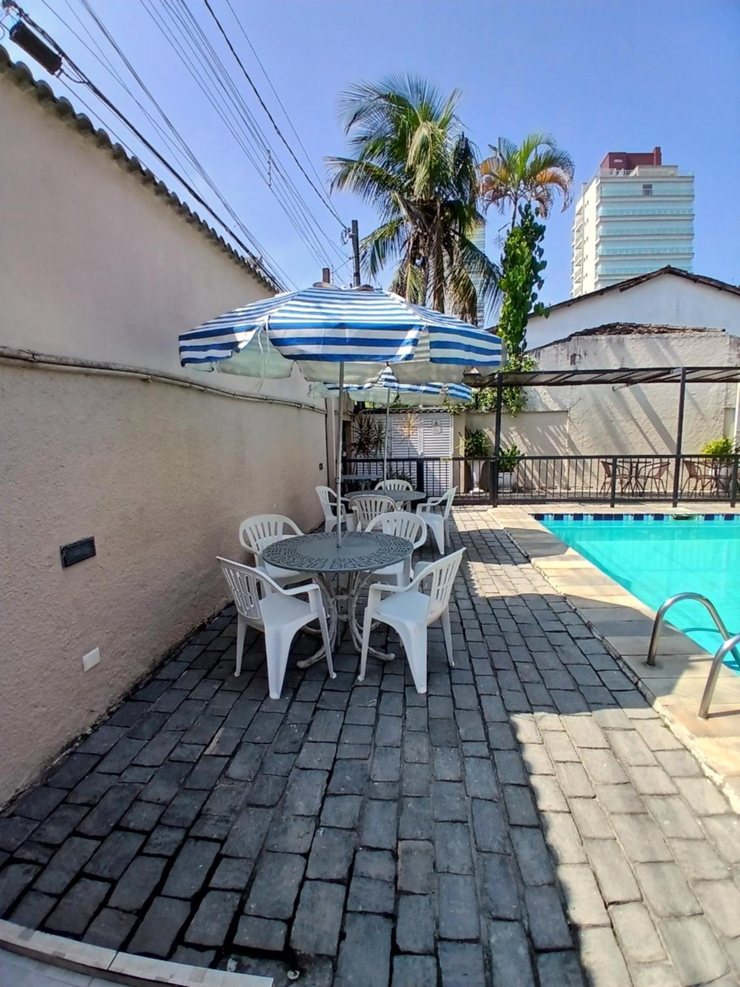 Pousada Parque Suites Estacionamento E Piscina Guarujá Eksteriør billede